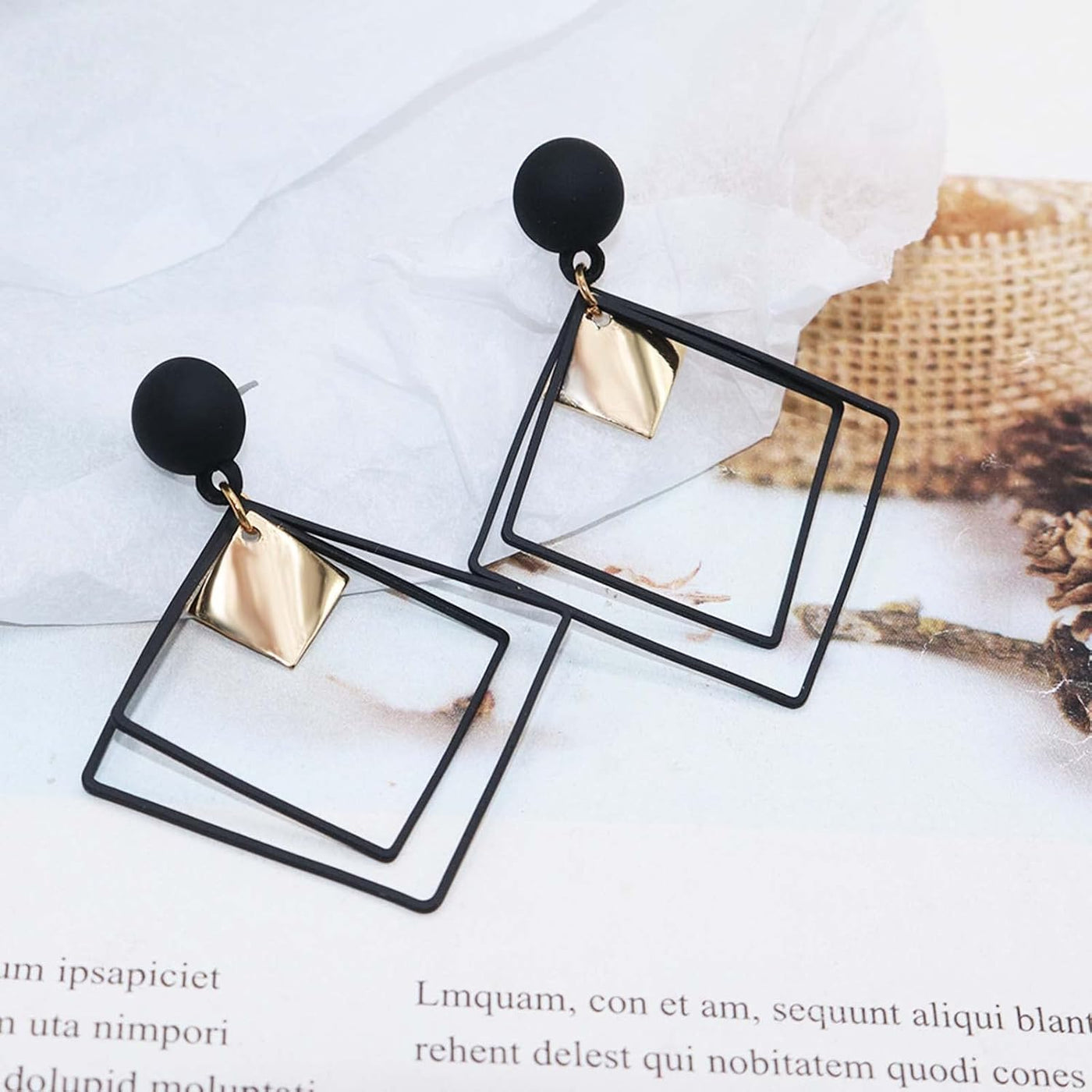 Metal Geometric Dangle